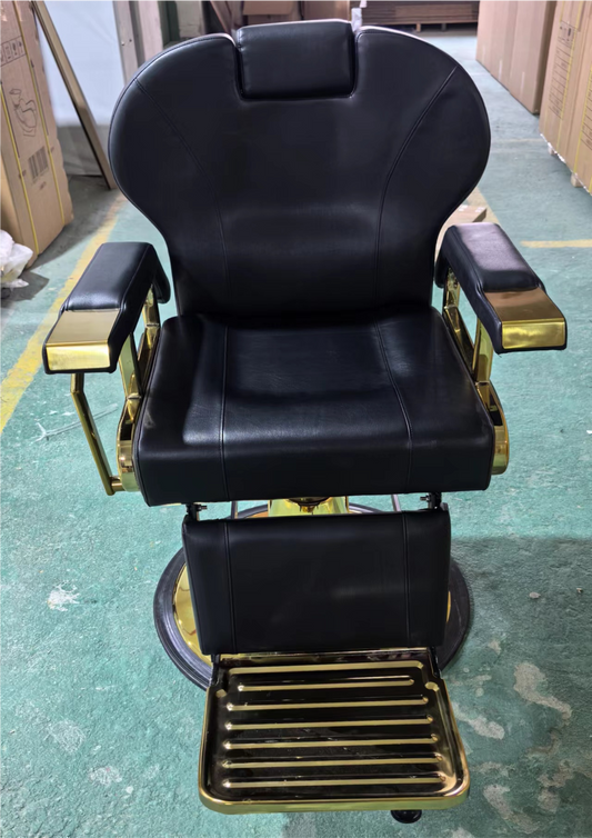 Luxuriöser Barberstuhl in Schwarz mit goldenen Akzenten